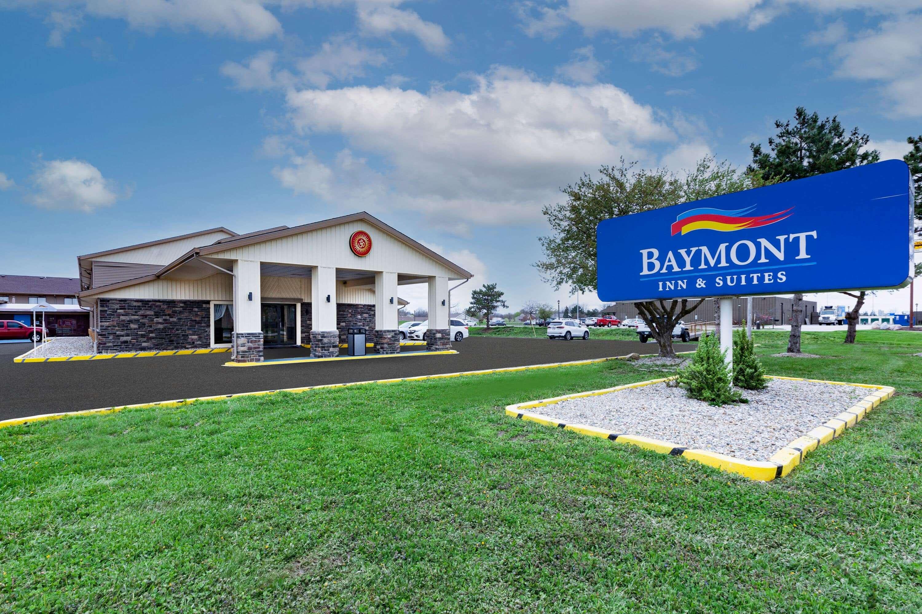 Отель Baymont By Wyndham Perrysburg-Toledo Экстерьер фото