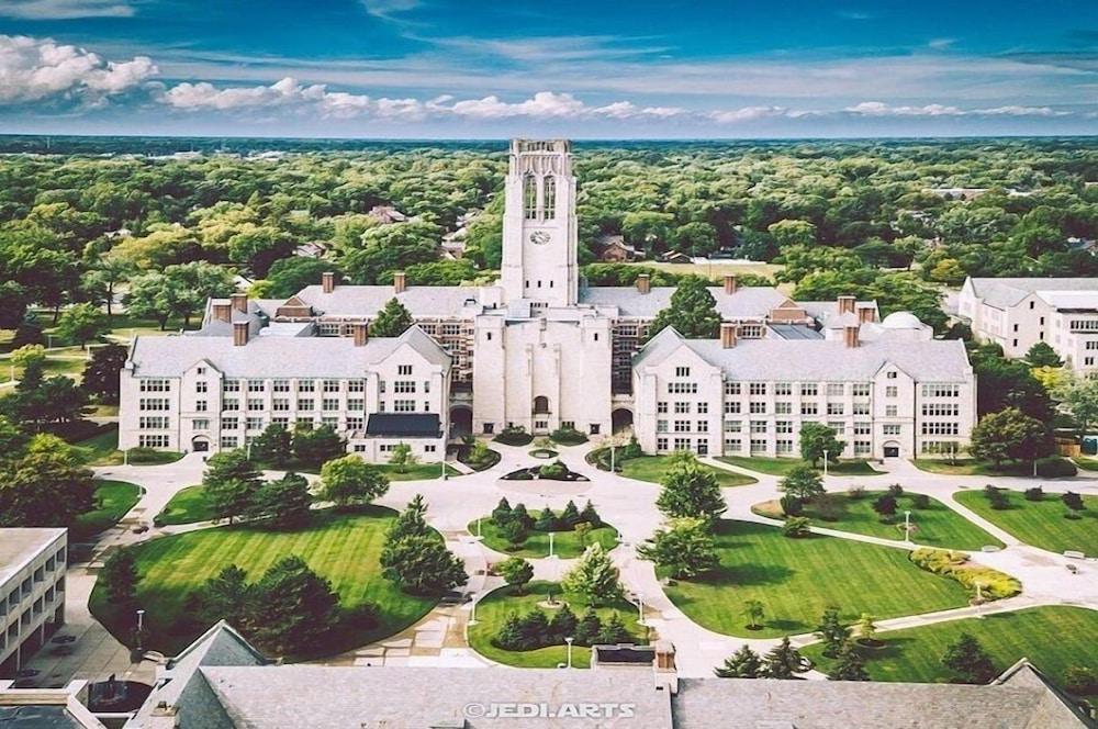 Отель Baymont By Wyndham Perrysburg-Toledo Экстерьер фото